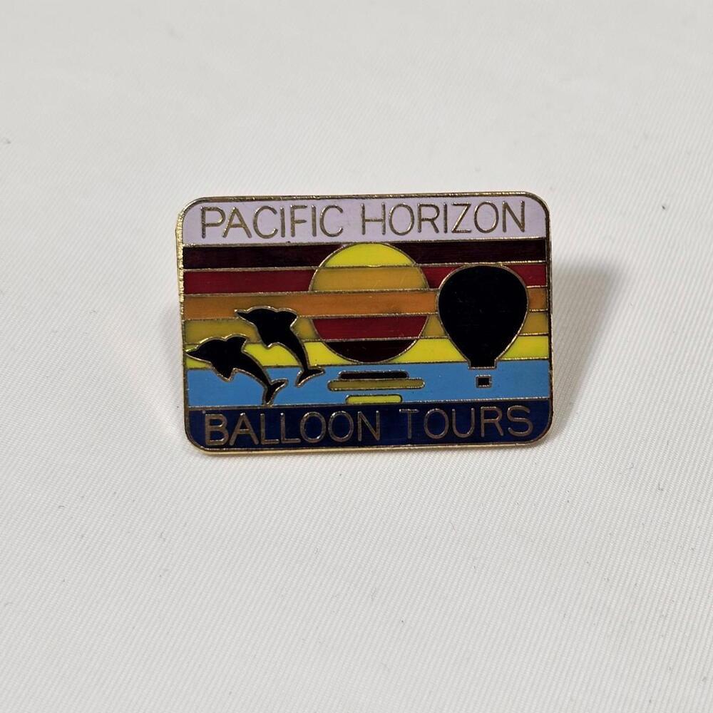 Vtg PACIFIC HORIZON BALLOON TOURS TRAVEL PIN. Hot Air Balloons